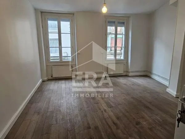 Studio Clichy 1 pièce(s) 27 m2 