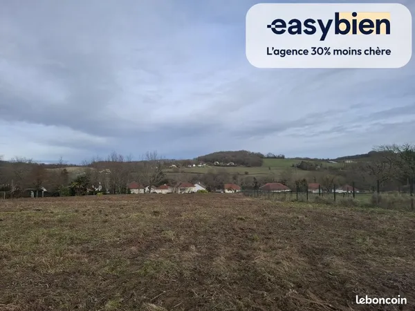 Terrain 2 298 m² Laa Mondrans 