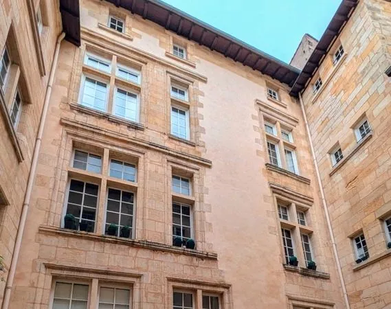 Appartement 3 pièces 76 m² 