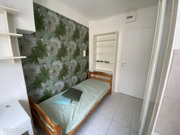 Appartement 1 pièce 9 m² 