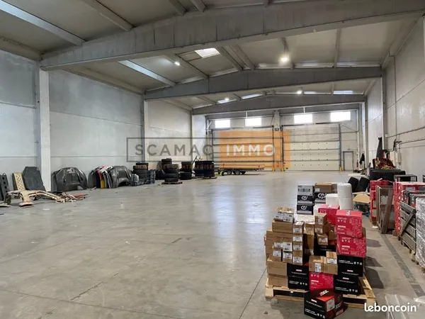 Local industriel Puget Sur Argens 