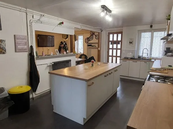 Maison 7 pièces 128 m² 