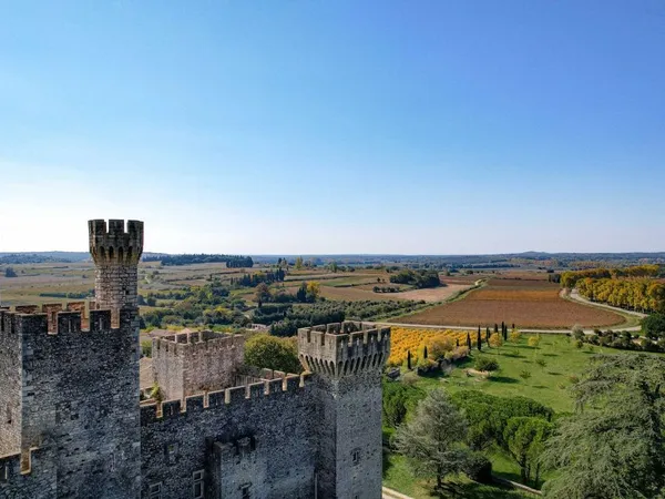 Château 36 pièces 1029 m² 