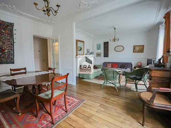 Appartement 8 pièces 167 m² 