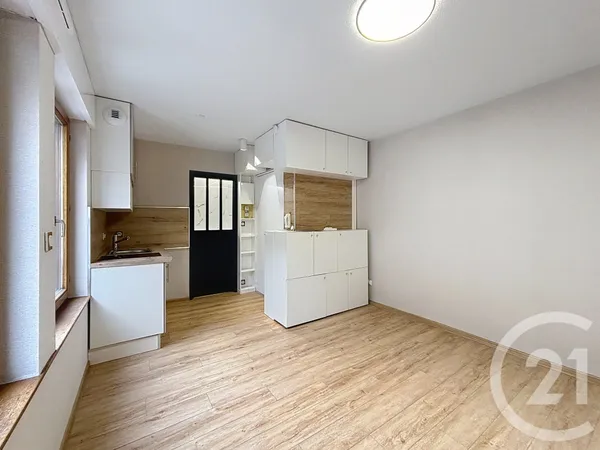 Appartement 1 pièce 18 m² 