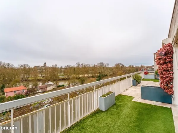 Appartement 6 pièces 135 m² 
