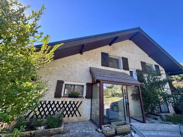 Maison 6 pièces 160 m² 