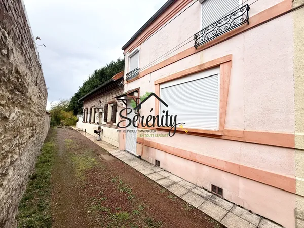 À vendre  Maison 90 m² habitables avec potentiel d'agrand 
