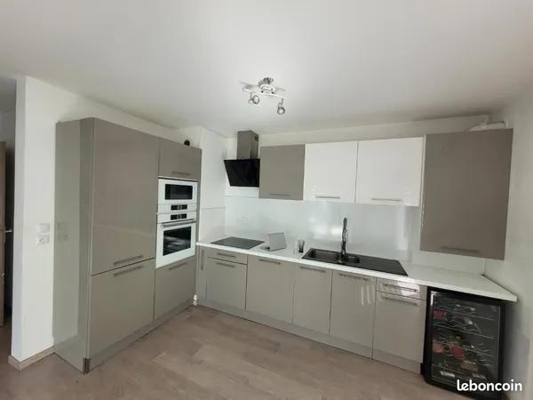 Appartement 3 pièces 62 m² 