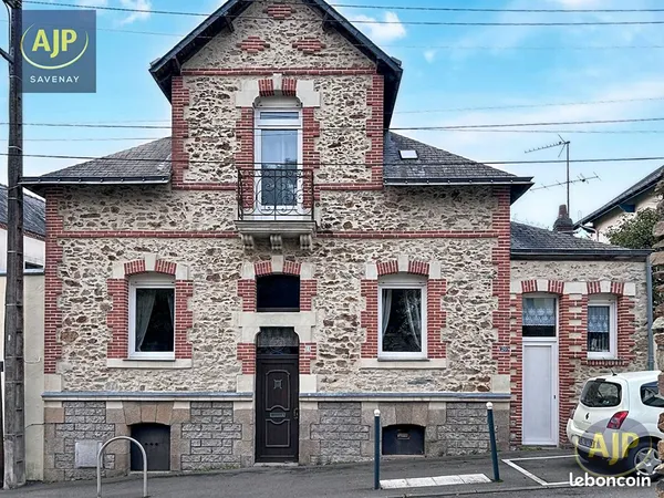 Maison 5 pièces 151 m² 