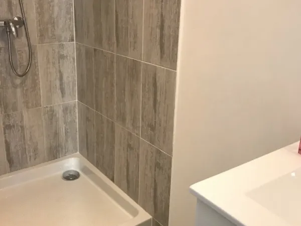 Joli 2 pièces meublé 25 m2, rénové av Boriglione ! 