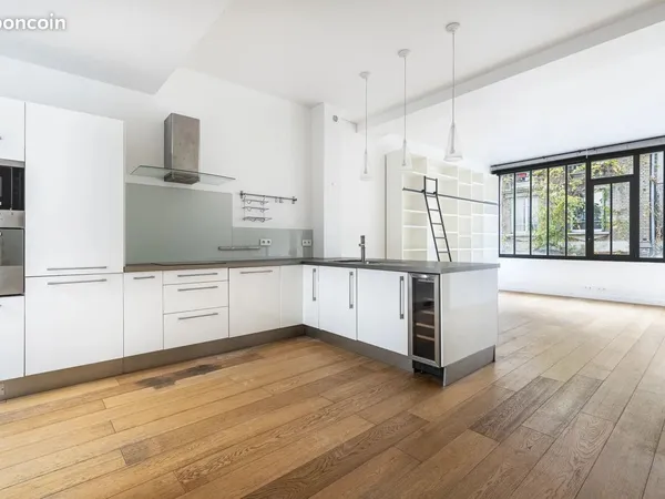 Loft 3 pièces 74 m² 