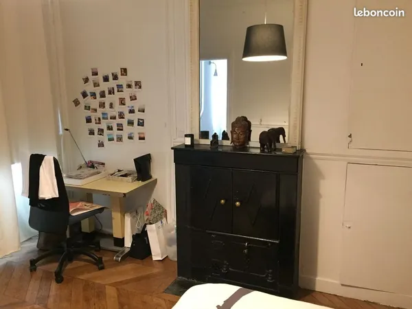 Pigalle. Très beau deux pièces. 36 m2. Meublé 