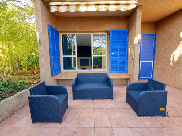 MAISON T5/6 JARDIN GARAGE STATIONNEMENTS 