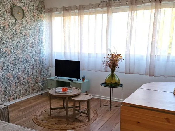Studio 1 pièce 22 m² 