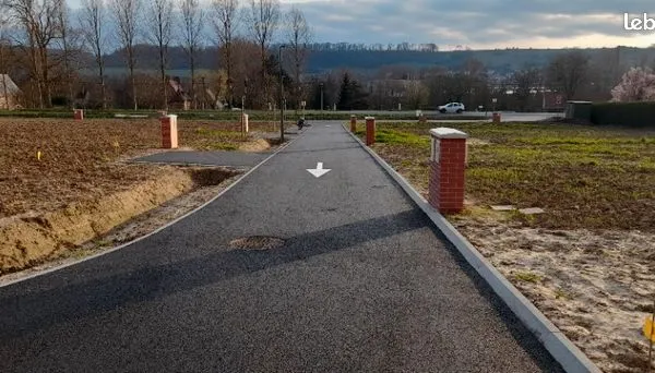 Terrain 795 m² 