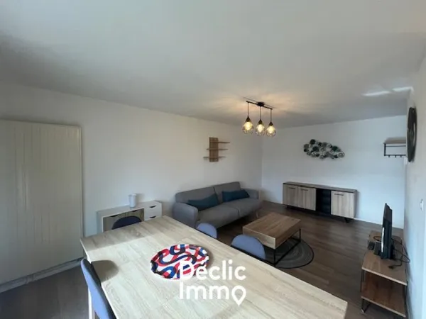 Appartement rénové 3 pièces 60 m² 