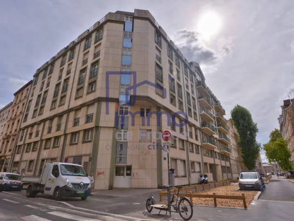 Appartement 1 pièce 18 m² 