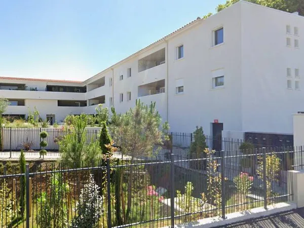 Parking - Garage Vente Lunel   15500€