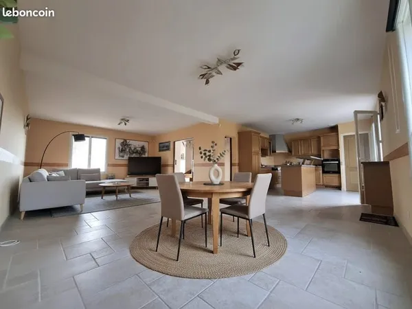 Maison contemporaine 