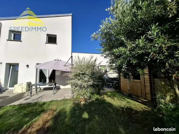 Maison 6 pièces 123 m² 