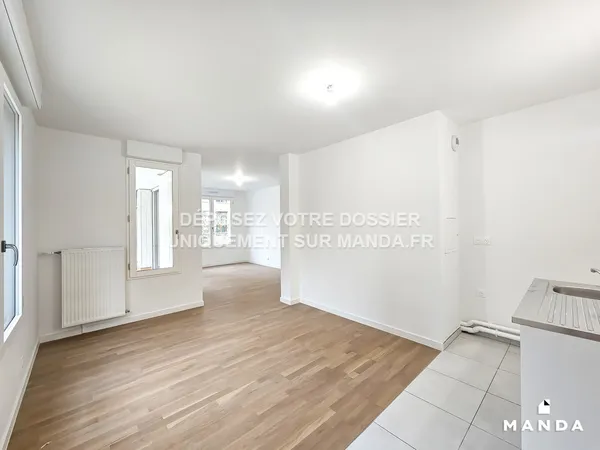 Location T3 neuf avec balcon - Rue de Paris, Bobigny 