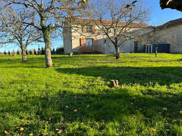 Maison en pierre 4 pièces 88 m² 