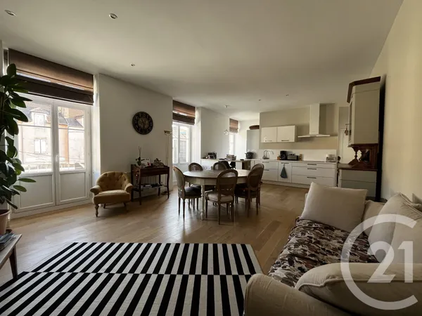Appartement 3 pièces 79 m² 
