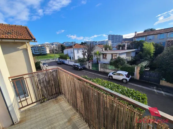 Appartement 3 pièces 49 m² 