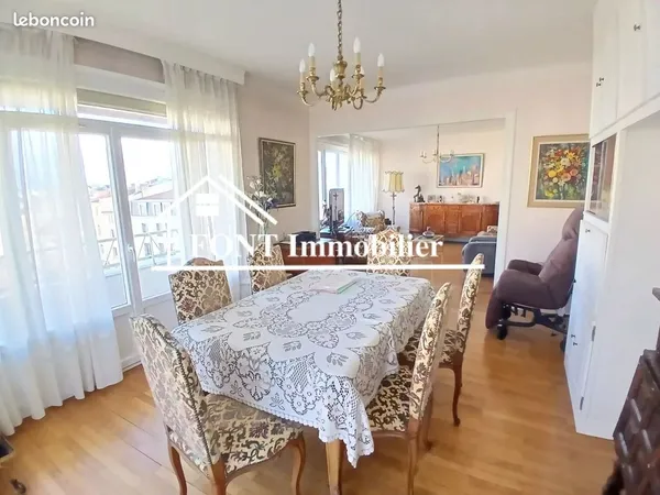 Appartement 102 m² Saint-Chamond 