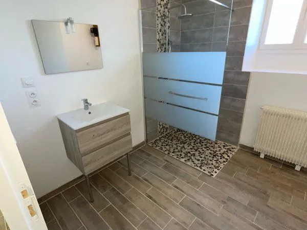 Appartement 55m² (parking, jardin, cave, terrasse) 