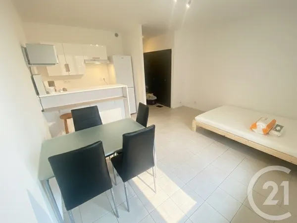 Appartement 1 pièce 27 m² 