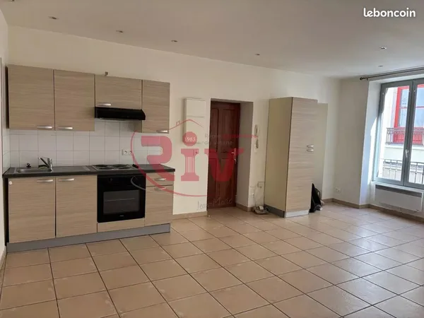 Studio 1 pièce 34 m² 