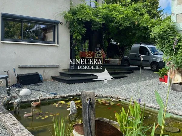 Maison 7 pièces 220 m² 