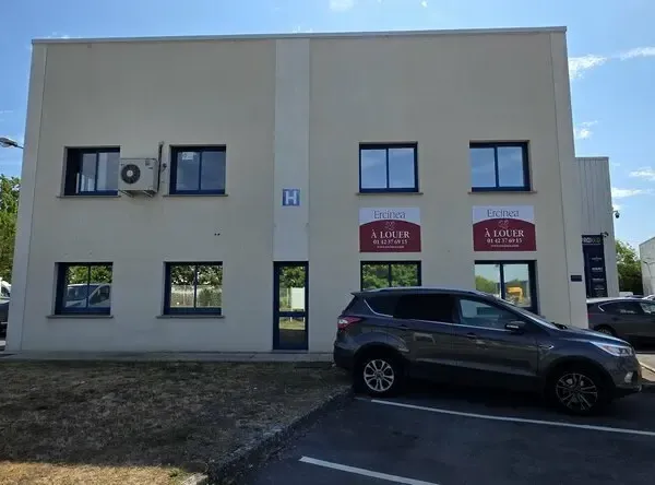 LOCAL PROFESSIONNEL A LOUER 