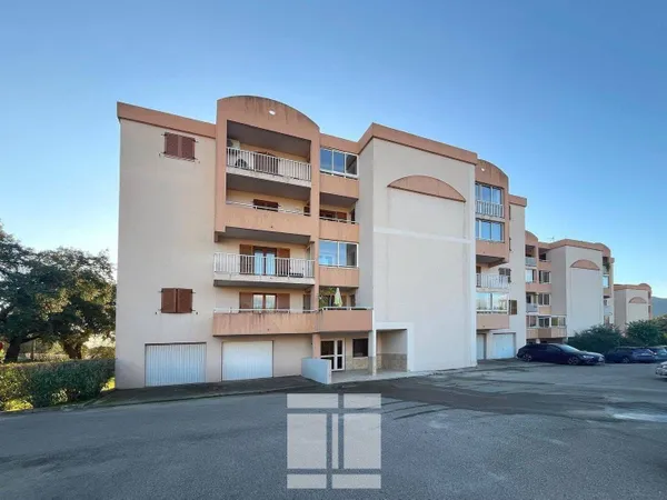 Appartement 3 pièces 80 m² 