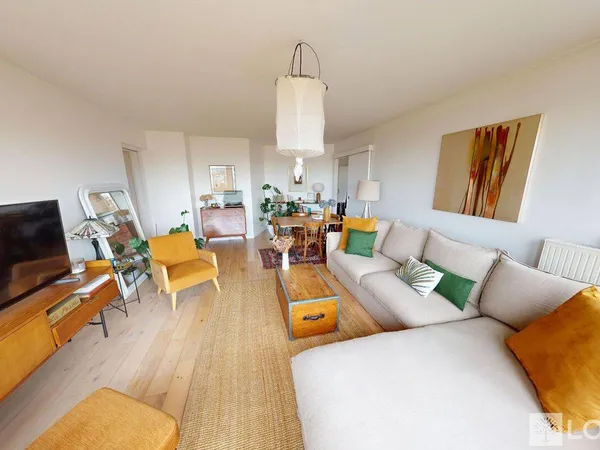 Appartement 4 pièces 84 m² 