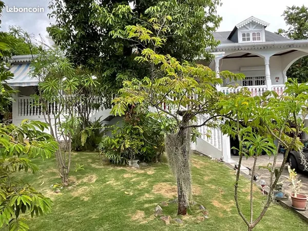 Maison 4 pièces 155 m² 