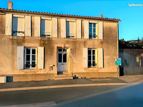 Maison 9 pièces 229 m² 