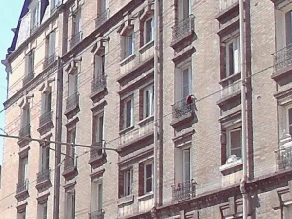 Appartement 1 pièce 14 m² 