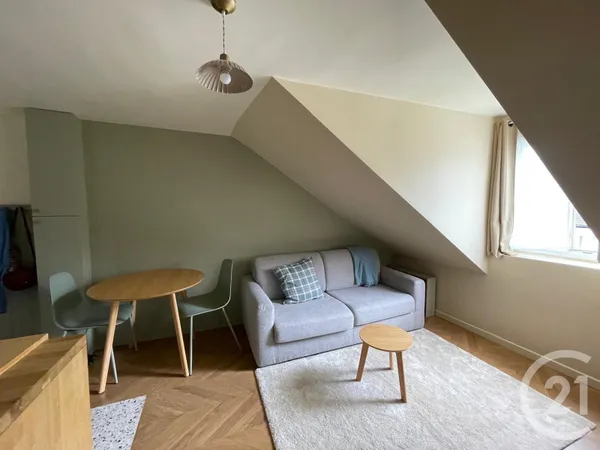 Appartement 1 pièce 16 m² 