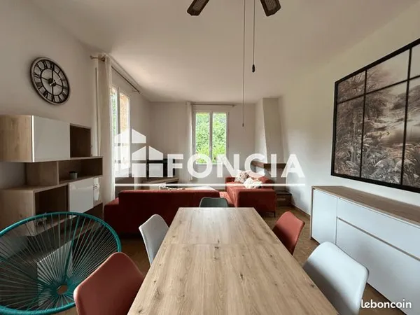 Chambre 1 pièce 11 m² 