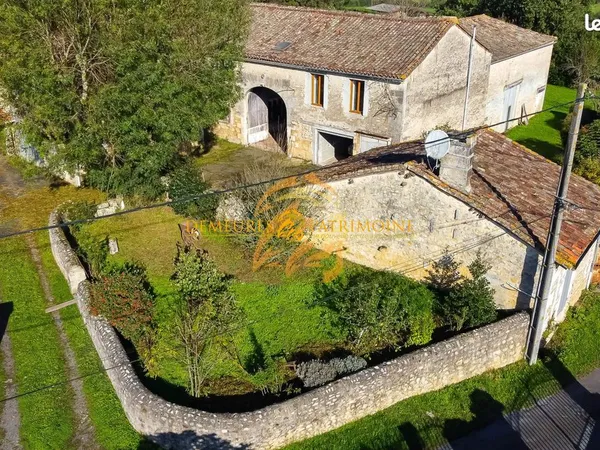 Grange 5 pièces 150 m² 