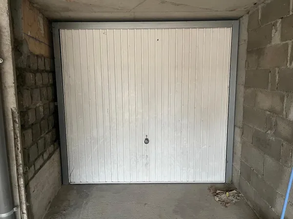 Parking - Garage Vente Saint-Priest-en-Jarez   12000€