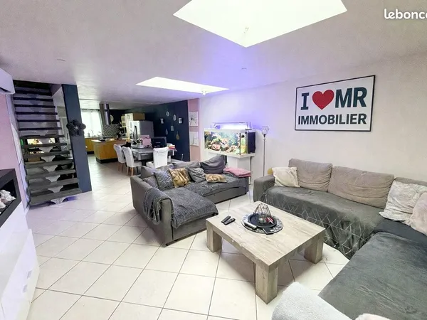 Maison 4 pièces 113 m² 