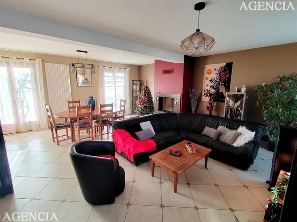 Maison Vente Pontault-Combault 8p 160m² 474000€