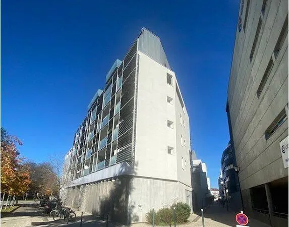 Studio 1 pièce 34 m² 