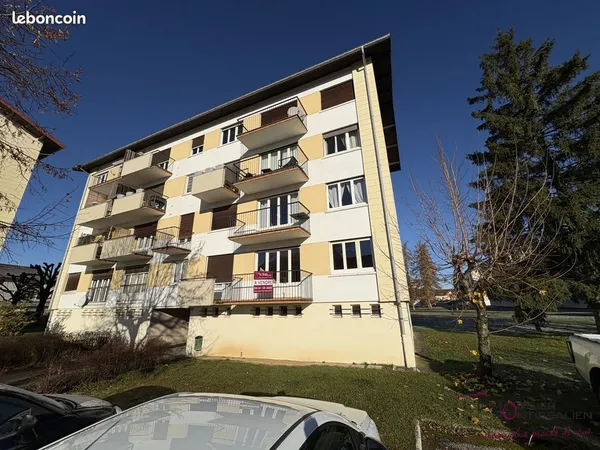 Appartement 4 pièces 77 m² 