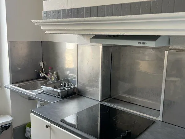 Location meublée , T3 ,proche place Castellane 