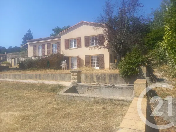 Maison 6 pièces 256 m² 